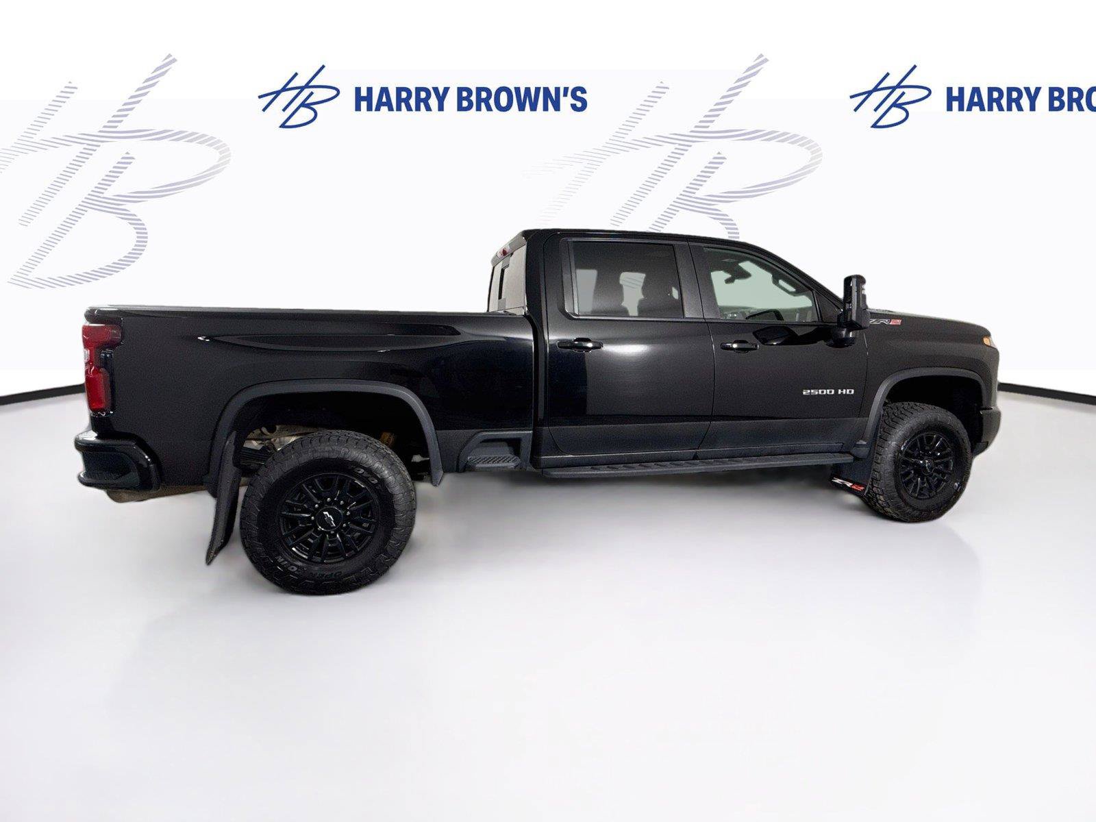 Used 2024 Chevrolet Silverado 2500 ZR2 w/ Technology Package AWD/4WD image 34