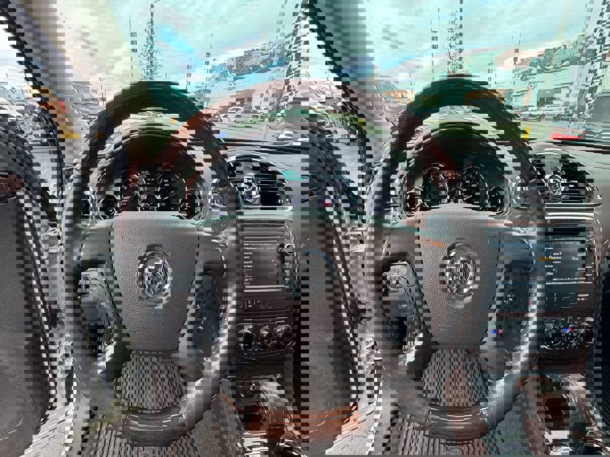 Used 2014 Buick Enclave Leather image 11