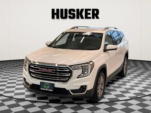 Used 2023 GMC Terrain SLT AWD/4WD image 4