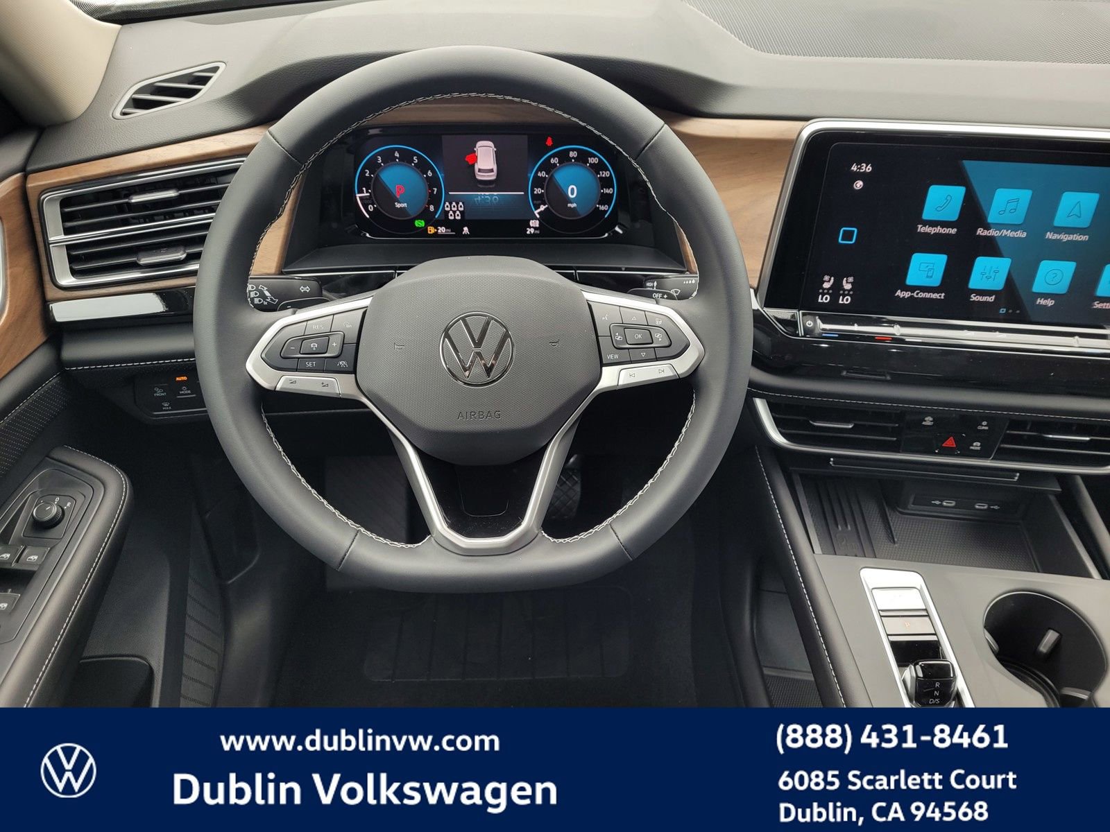 New 2026 Volkswagen Atlas SE image 11