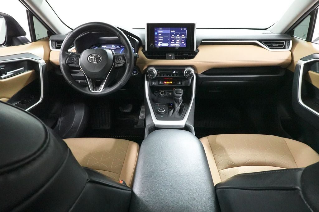 Used 2024 Toyota RAV4 XLE w/ Convenience Package AWD/4WD image 10