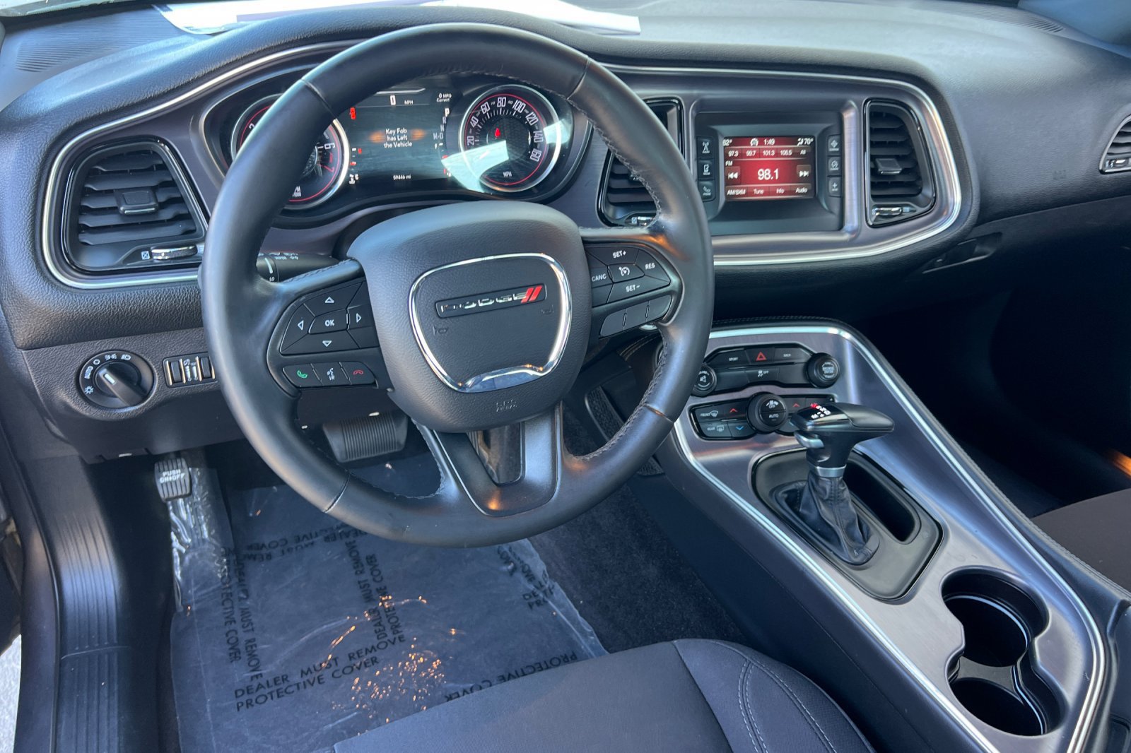 Used 2016 Dodge Challenger SXT RWD image 15