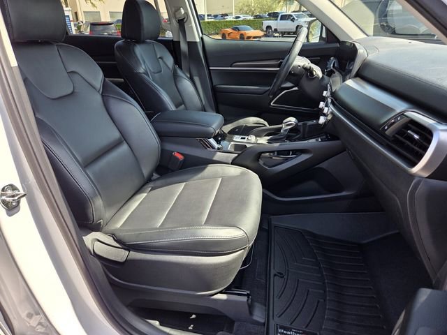 Used 2024 Kia Telluride S image 20