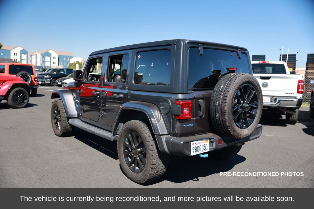 Used 2022 Jeep Wrangler Unlimited Sahara image 3