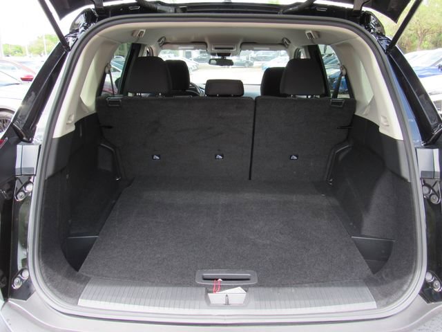 Certified 2023 Nissan Rogue S image 5