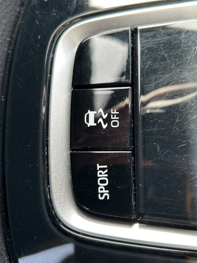 Used 2022 Toyota Corolla SE image 23