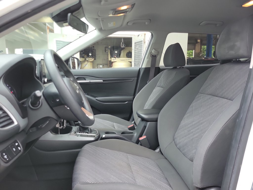 Certified 2023 Kia Seltos LX AWD/4WD image 2