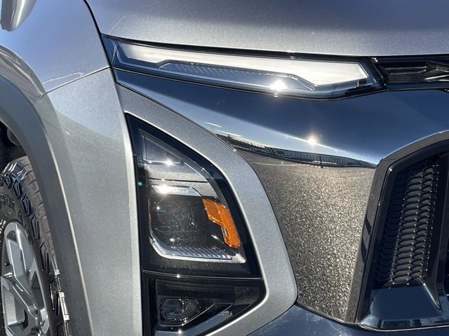 Certified 2025 Chevrolet Equinox ACTIV w/ Safety and Technology Package image 17