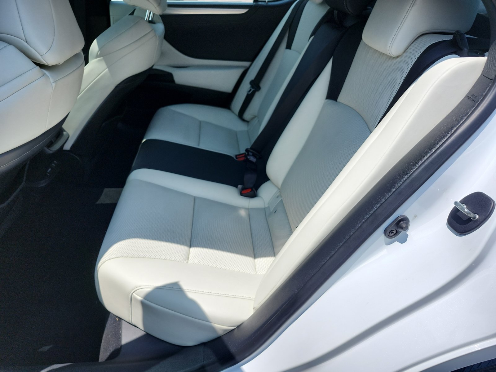 Used 2021 Lexus ES 350 F Sport w/ Special Edition FWD image 13
