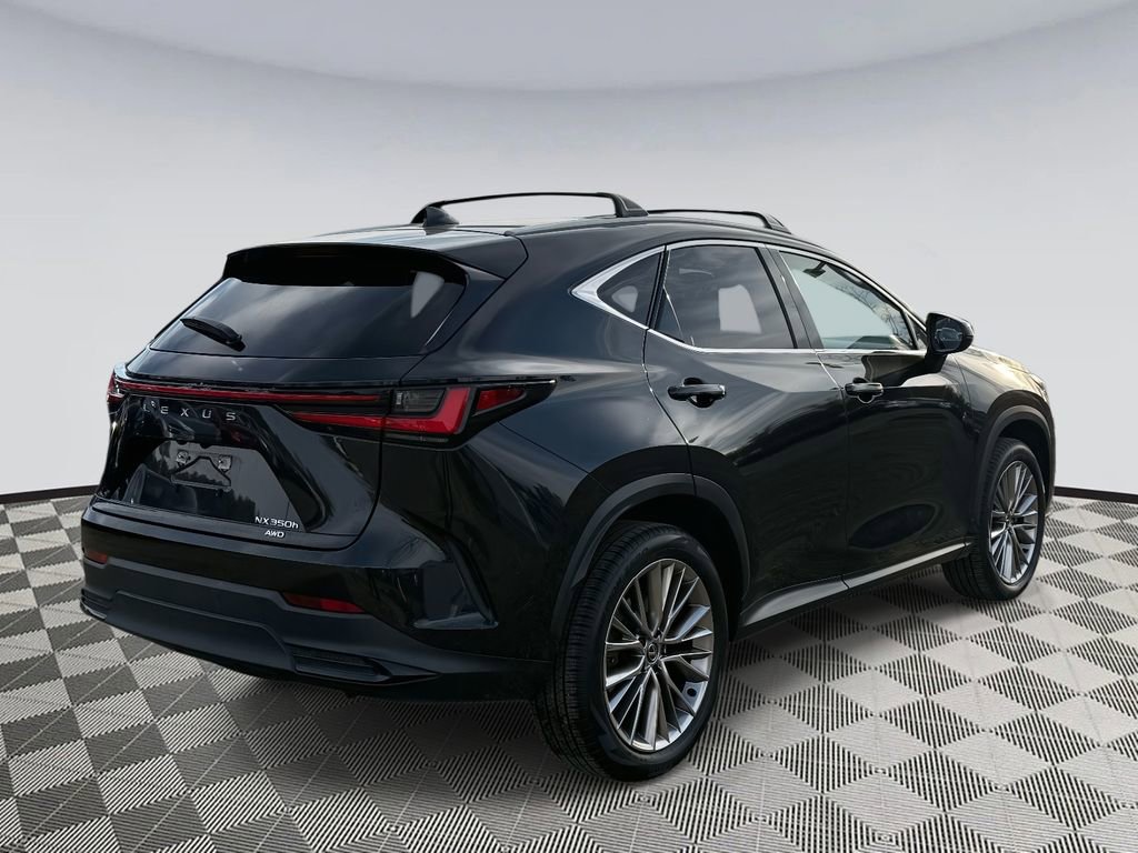 Used 2024 Lexus NX 300h AWD w/ Luxury Package image 2