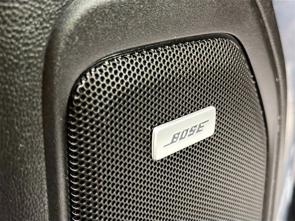 Used 2022 GMC Sierra 1500 AT4 w/ Technology Package image 19