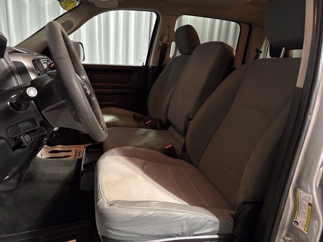 Used 2016 RAM 2500 Tradesman w/ Chrome Appearance Group AWD/4WD image 12