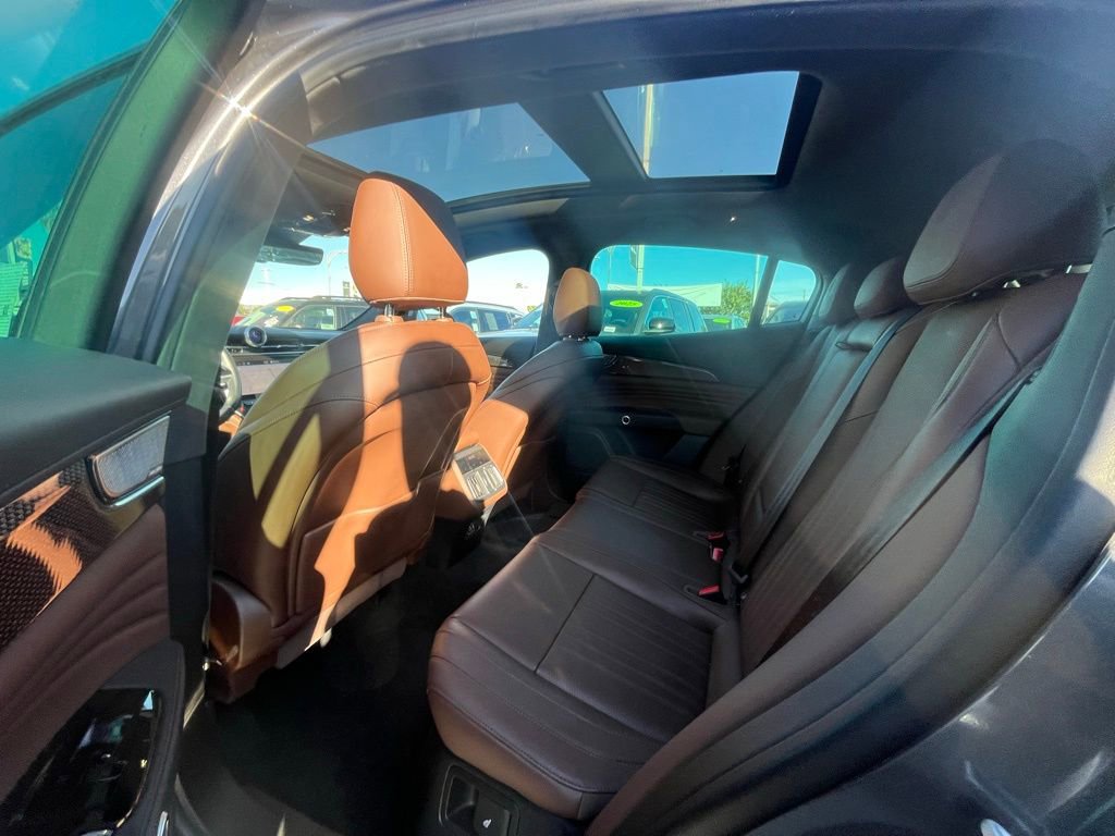 Used 2023 Maserati Grecale GT image 9