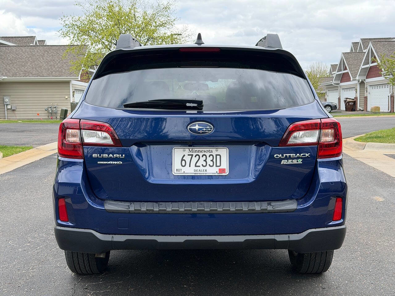 Used 2016 Subaru Outback 2.5i Premium AWD/4WD image 4