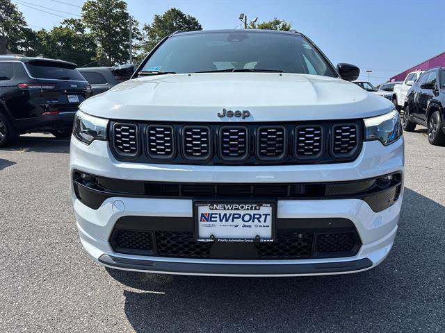 Certified 2024 Jeep Compass Limited w/ High Altitude Package image 6