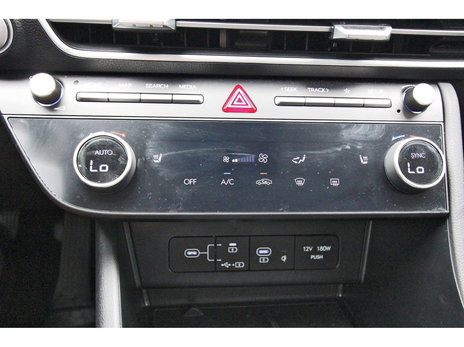 Used 2025 Hyundai Sonata SEL FWD image 26