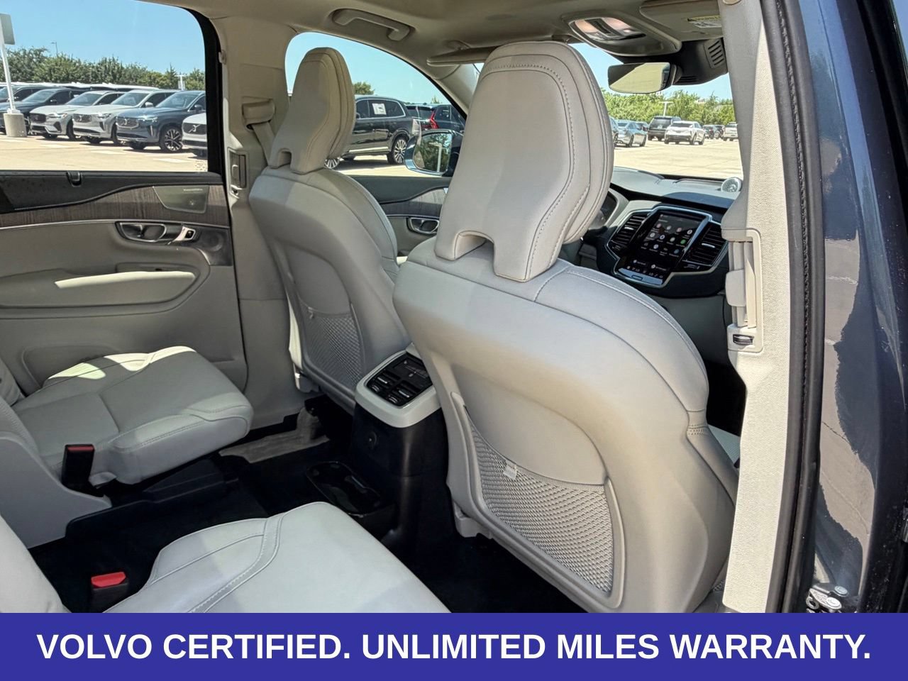 Certified 2024 Volvo XC90 T8 Ultimate AWD/4WD image 34