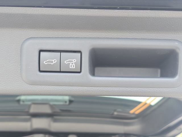Used 2026 Toyota Sequoia Limited AWD/4WD image 15