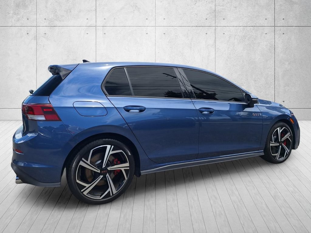 Used 2026 Volkswagen GTI SE FWD image 5