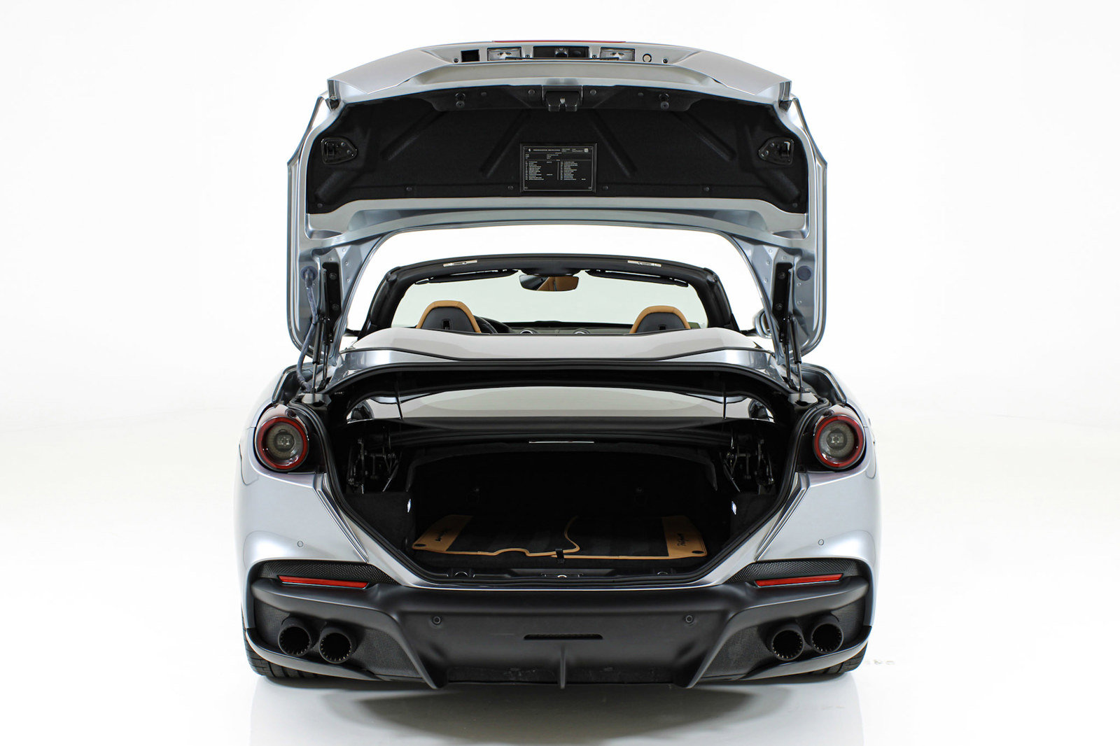 Certified 2023 Ferrari Portofino M RWD image 64