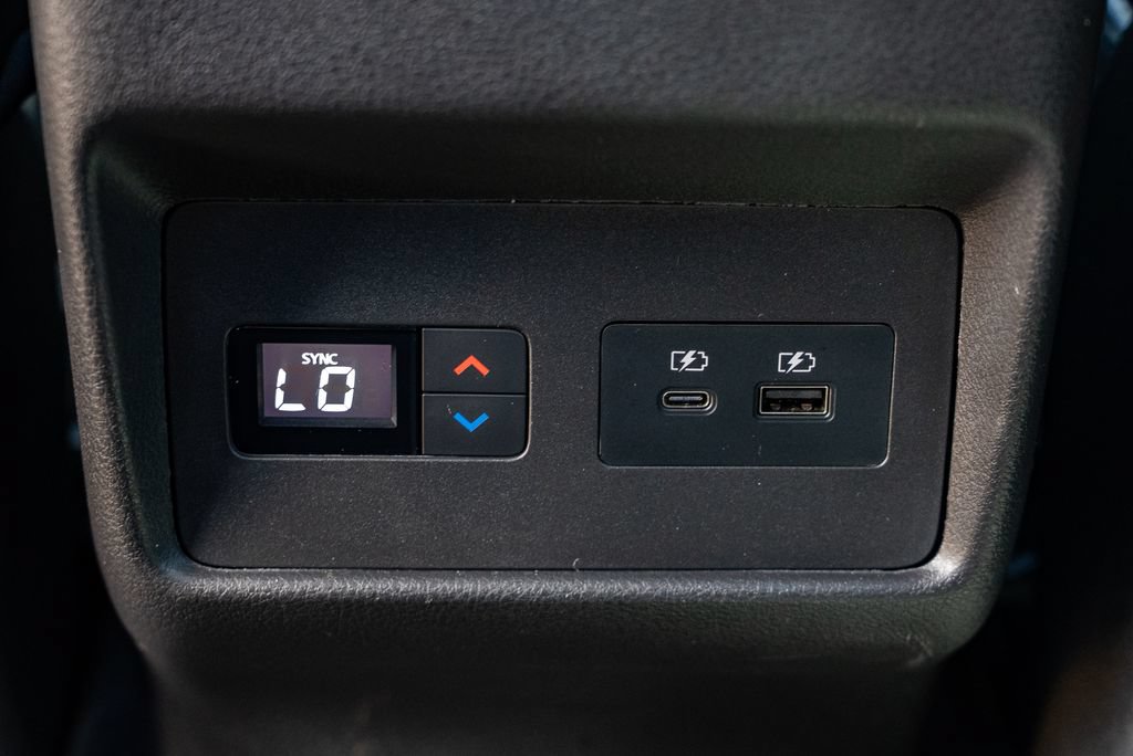 Used 2023 Nissan Rogue SL w/ SL Premium Package AWD/4WD image 9
