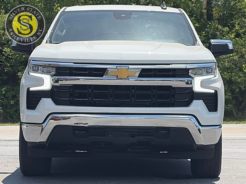 Used 2023 Chevrolet Silverado 1500 LT image 2