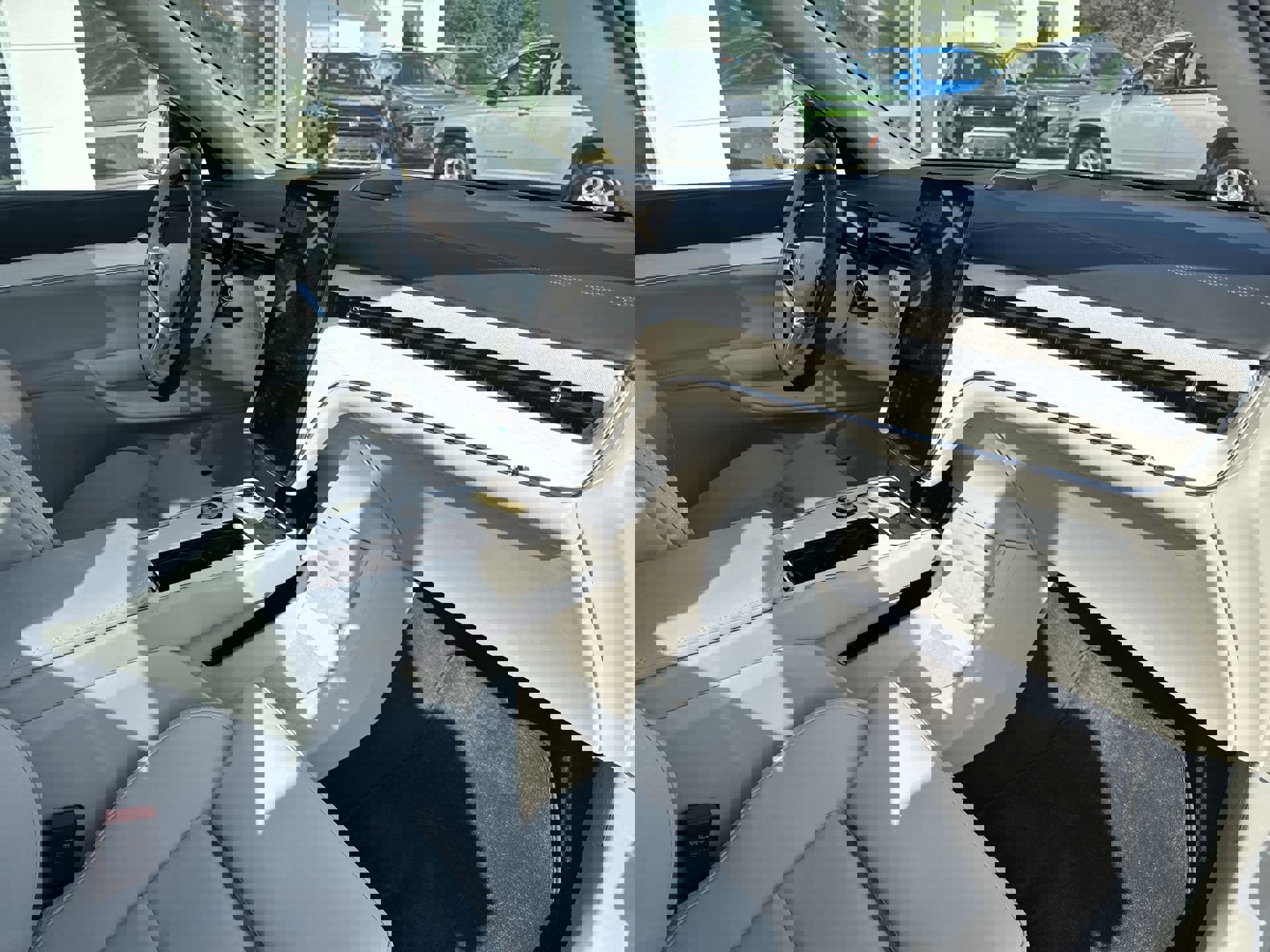 New 2025 Volvo EX90 Ultra image 27