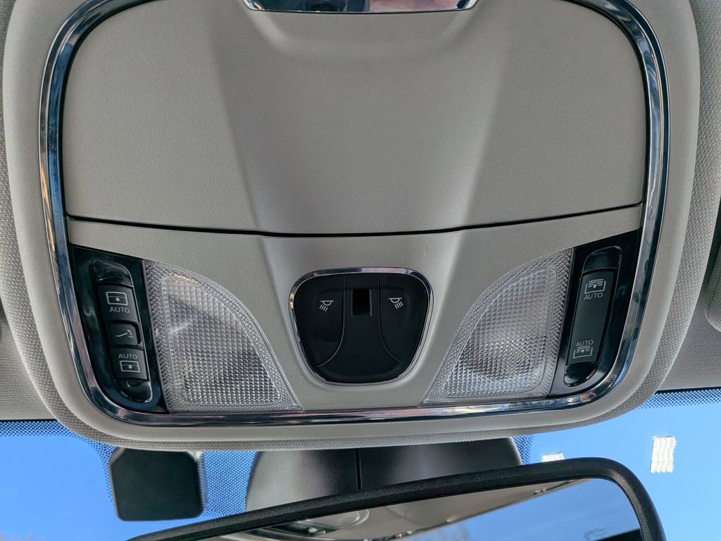 Certified 2021 Jeep Cherokee Trailhawk w/ Sun, Sound & Nav Group image 19