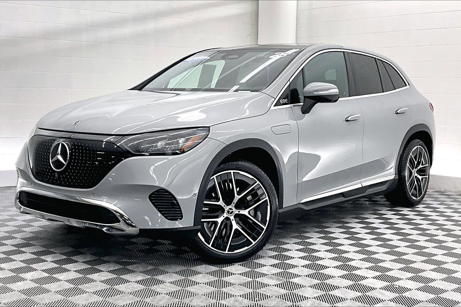 Certified 2023 Mercedes-Benz EQE 350+ 4MATIC SUV image 12