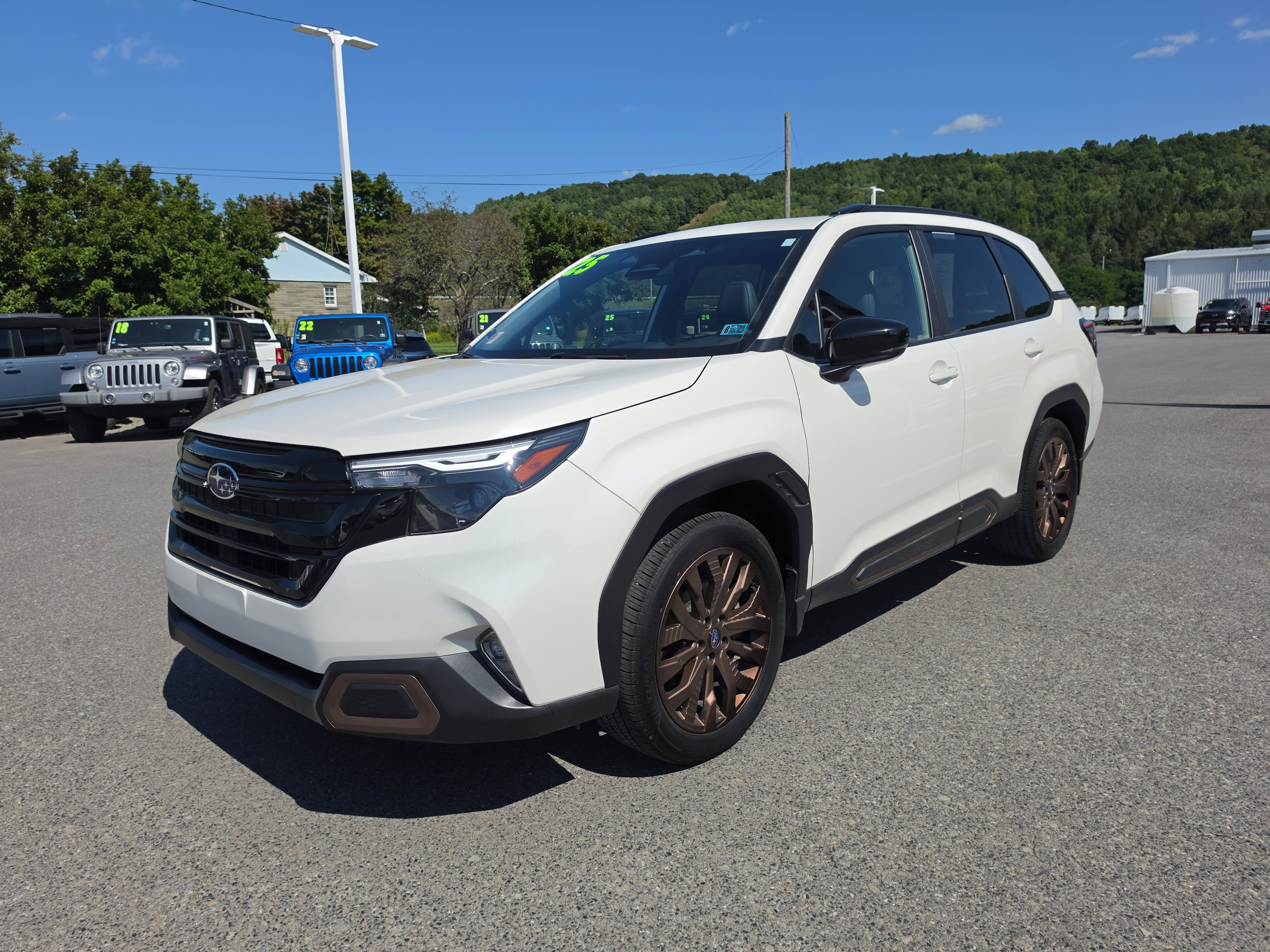 Used 2025 Subaru Forester Sport AWD/4WD image 8