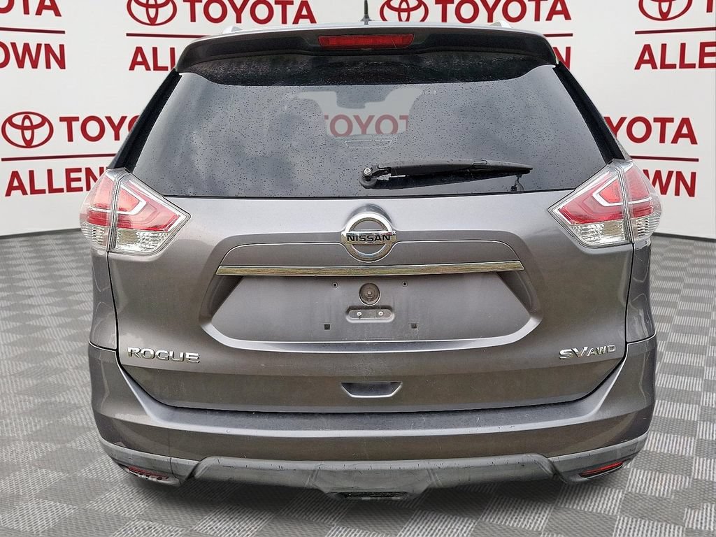 Used 2016 Nissan Rogue SV AWD/4WD image 6
