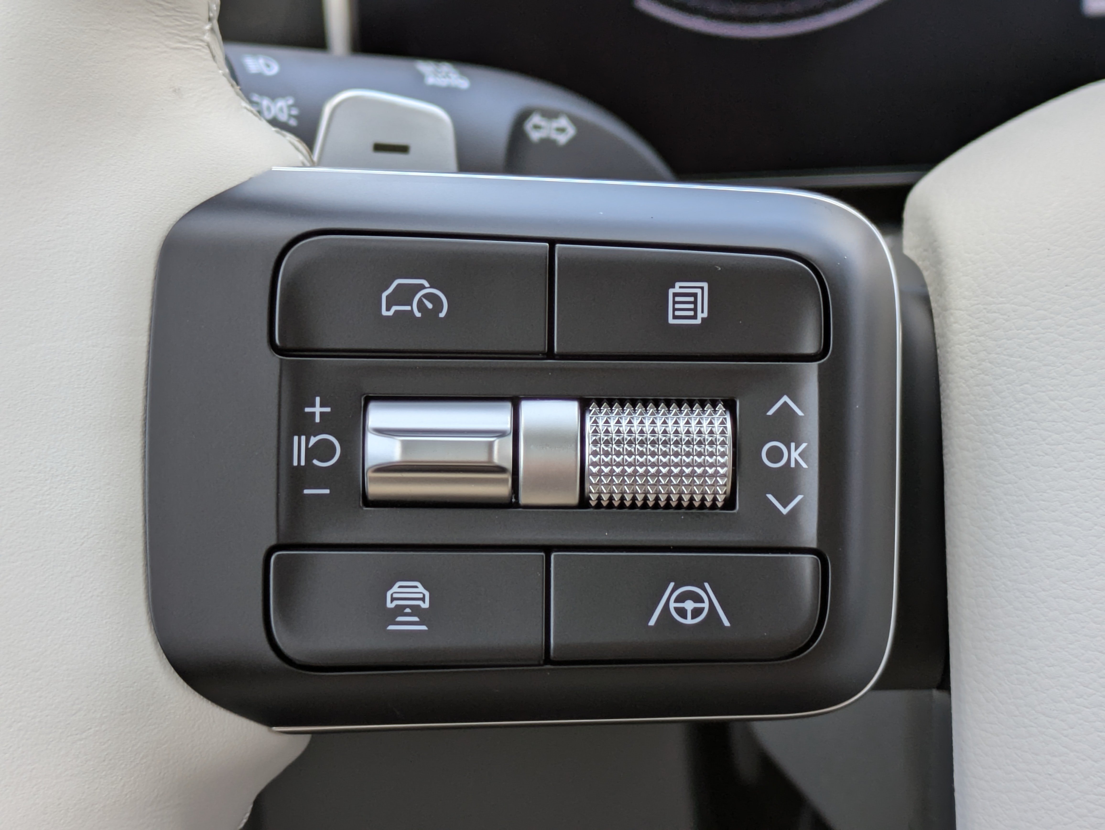 New 2027 Hyundai Santa Fe SE FWD image 20