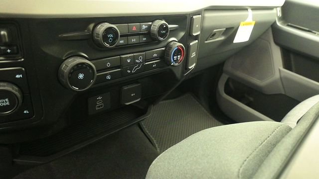 New 2026 Ford F350 XL AWD/4WD image 17
