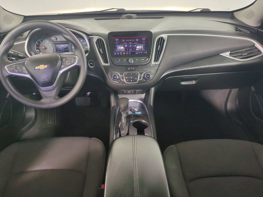 Used 2022 Chevrolet Malibu LT image 16