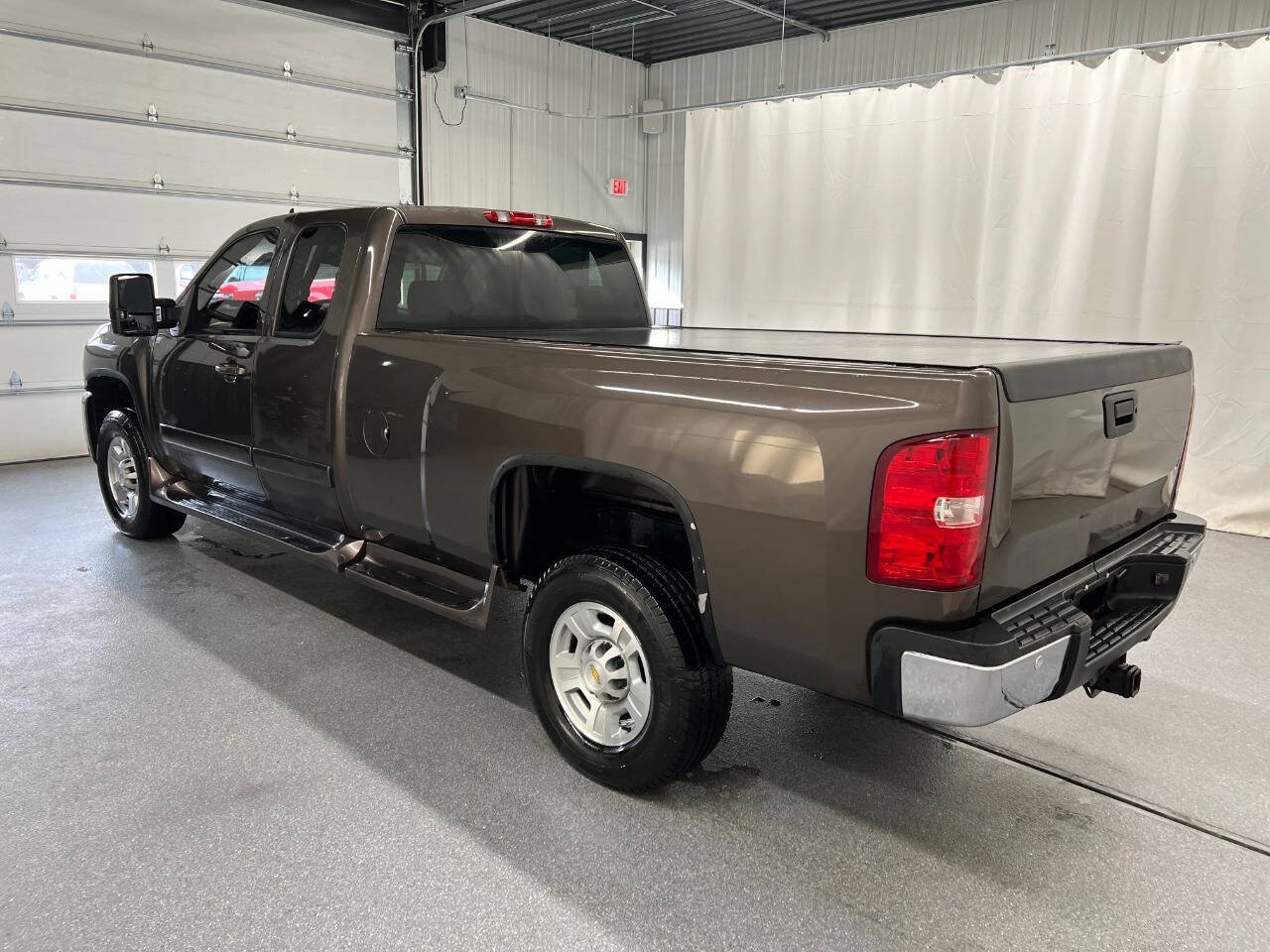 Used 2007 Chevrolet Silverado 3500 LTZ w/ EZ-Lift Tailgate Package AWD/4WD image 6