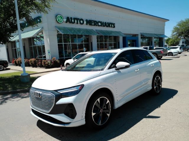 Used 2022 Audi Q4 e-tron Premium Plus image 1