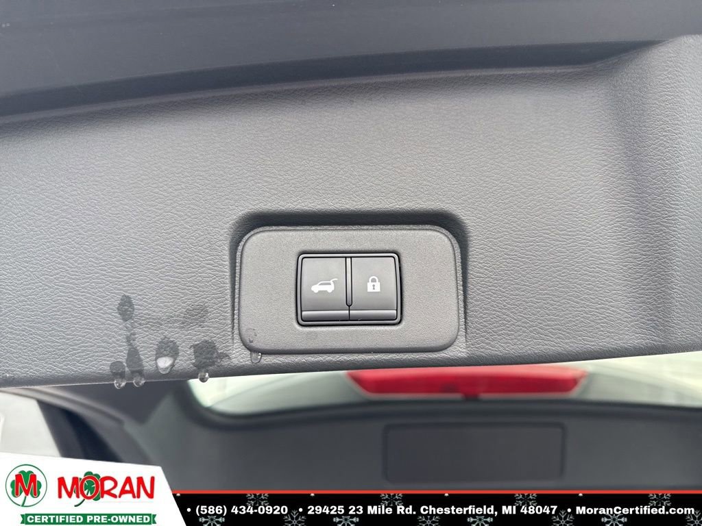 Used 2024 Nissan Rogue SV image 28