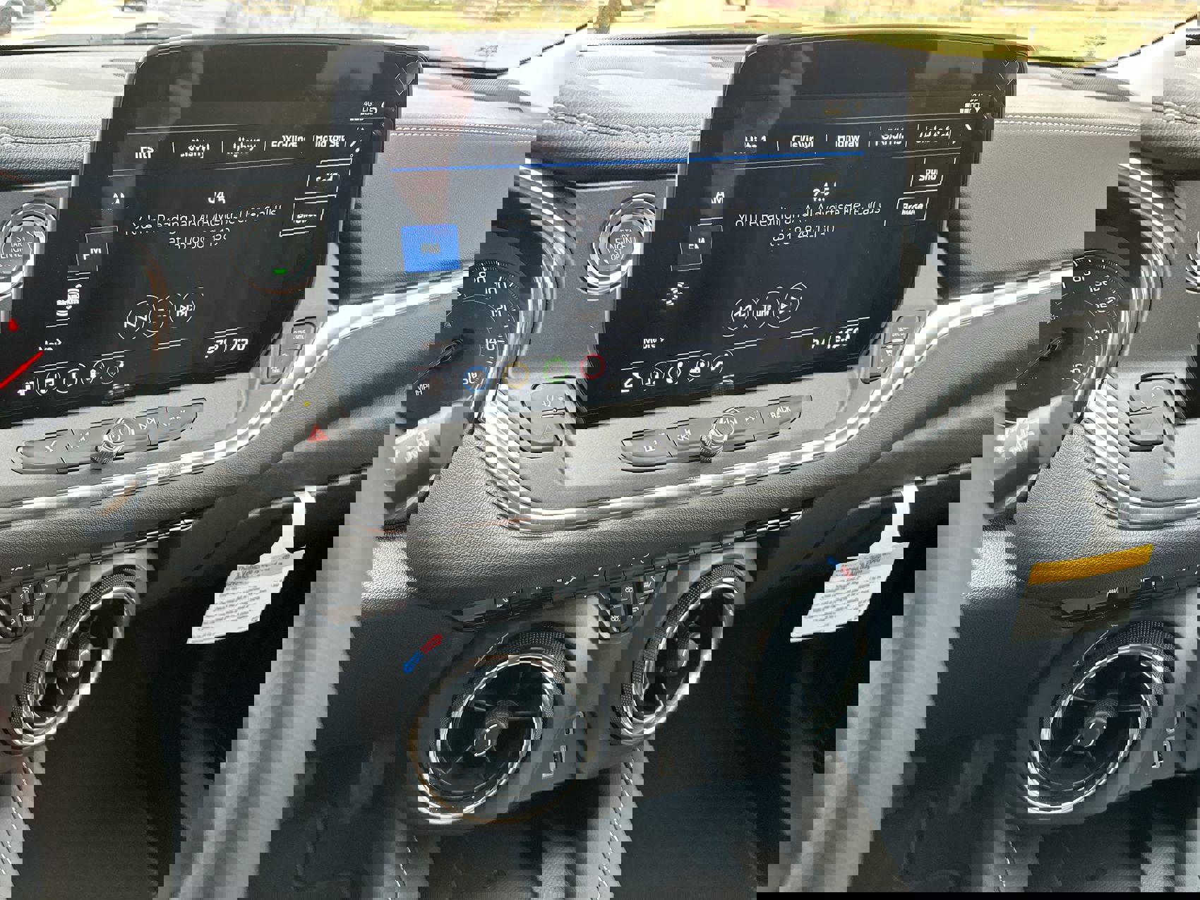 New 2025 Chevrolet Blazer LT w/ Convenience Package image 16