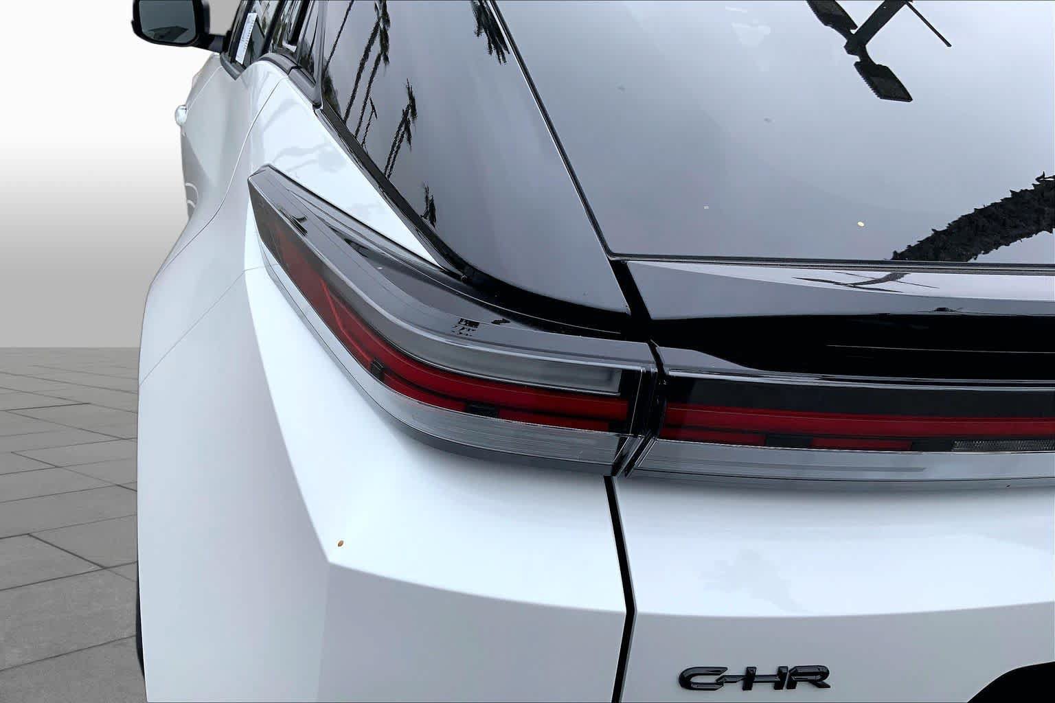 New 2026 Toyota C-HR AWD/4WD image 14