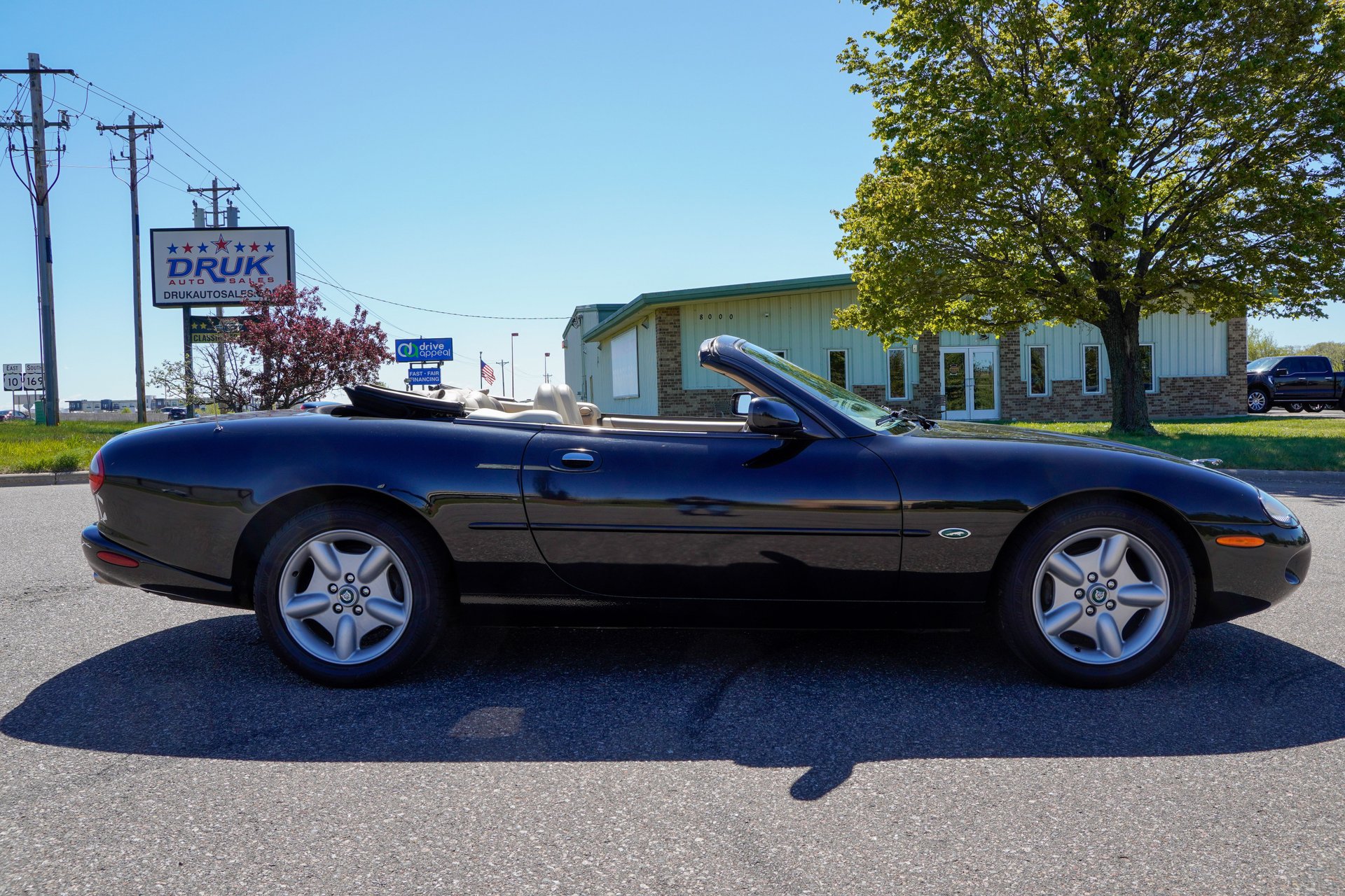Used 1997 Jaguar XK8 Convertible RWD image 2