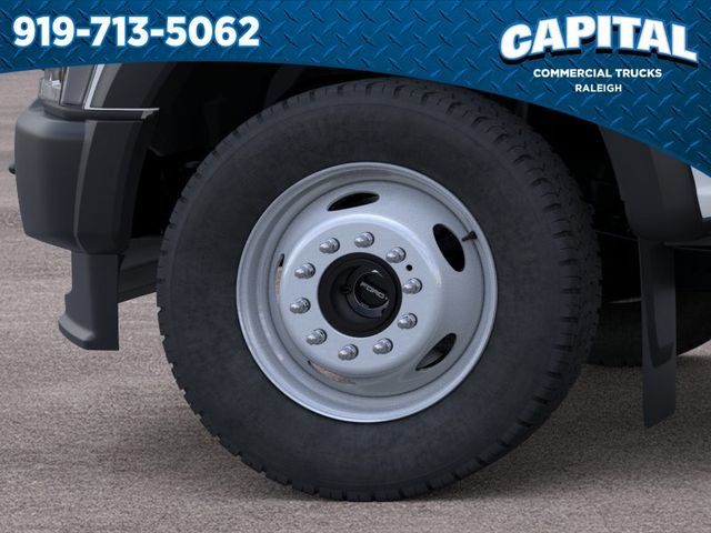 New 2026 Ford F550 4x4 Supercab Super Duty image 19