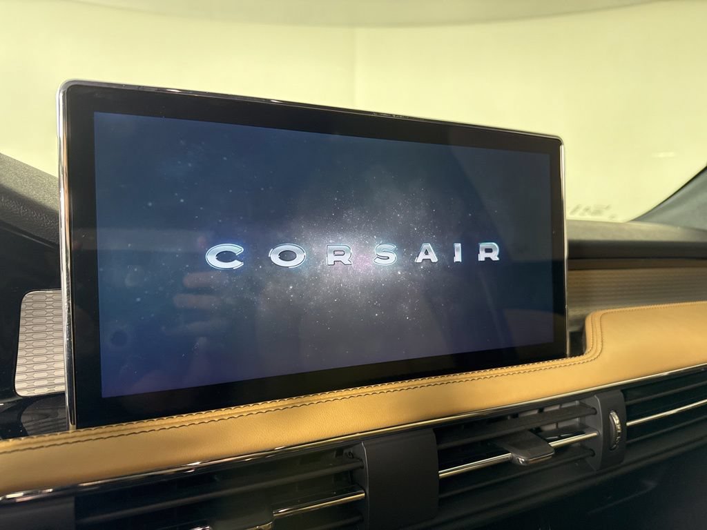 Used 2023 Lincoln Corsair Reserve w/ Equipment Group 201A AWD/4WD image 18
