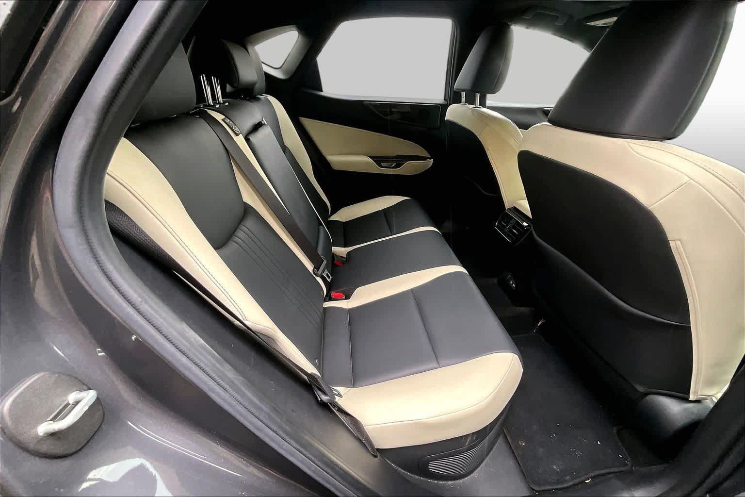 Used 2024 Lexus NX 350h AWD image 20