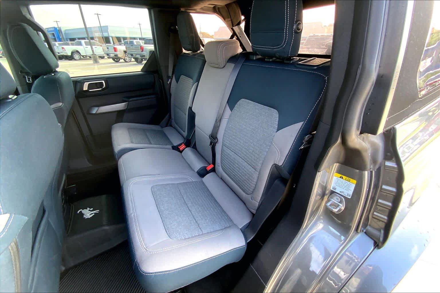 Used 2023 Ford Bronco Outer Banks AWD/4WD image 19