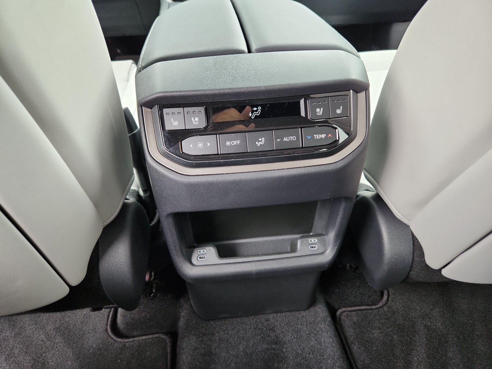 Used 2026 Lexus TX 350 AWD w/ Technology Package image 18