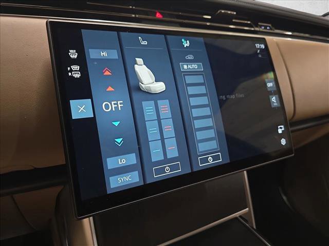 New 2025 Land Rover Range Rover Long Wheelbase SE image 25