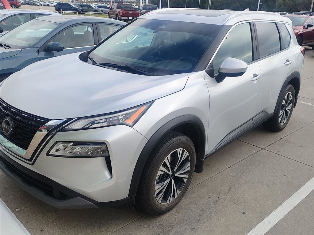 Used 2023 Nissan Rogue SV w/ SV Premium B Package