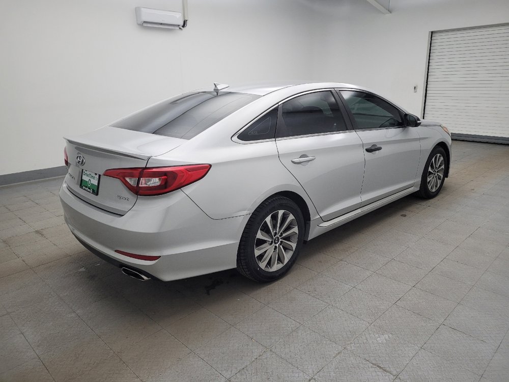 Used 2016 Hyundai Sonata Sport image 10