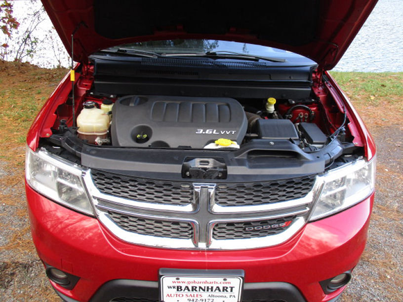 Used 2014 Dodge Journey SXT image 7