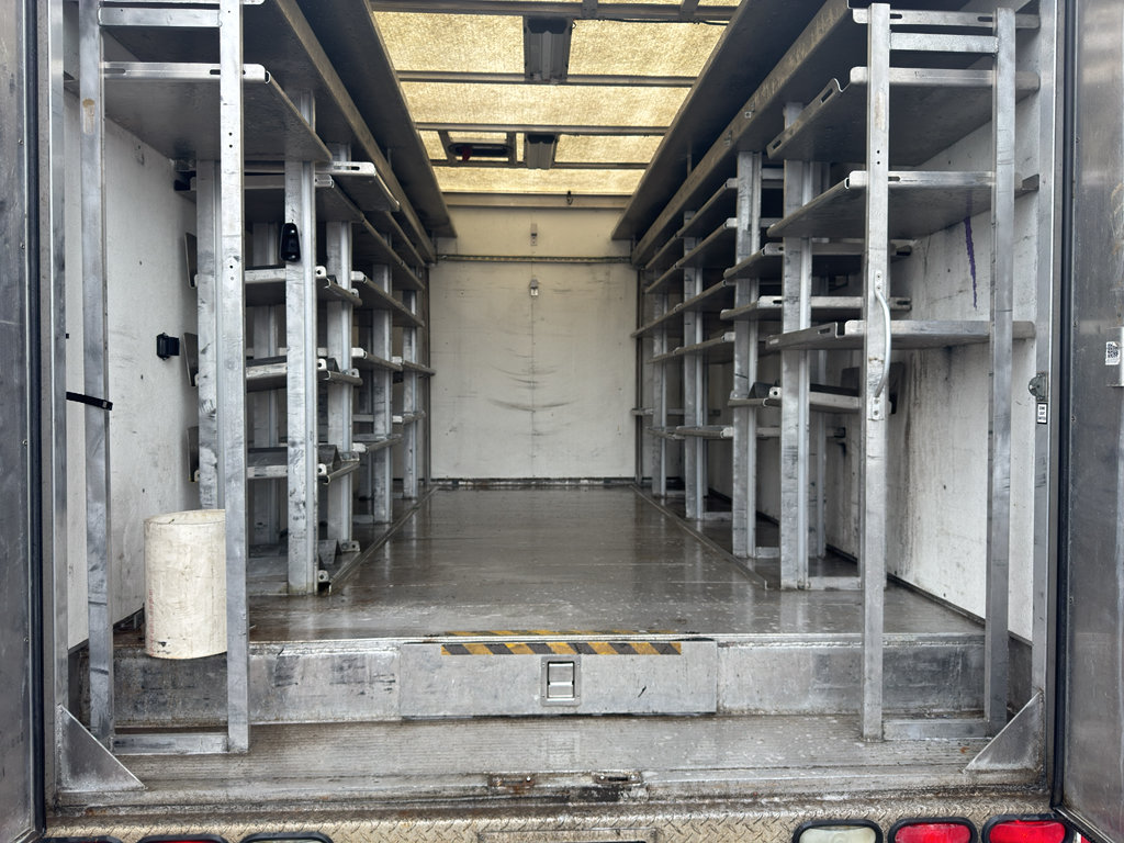 Used 2012 Freightliner Sprinter 3500 RWD image 5